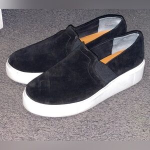 Caslon Suede Platform Slip On Business Casual Shoe Black Size 9